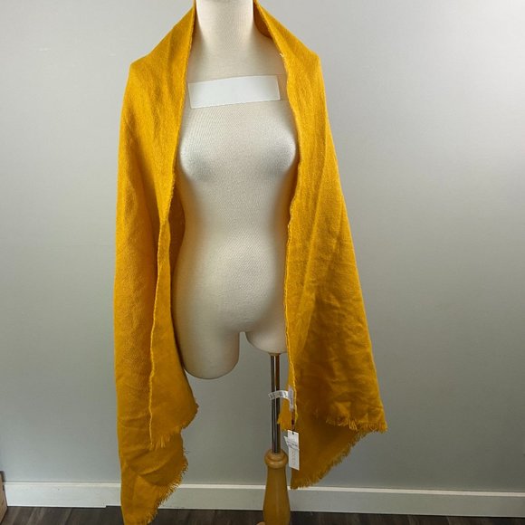 NWT SOLE SOCIETY Mustard Yellow Oversized Scarf - Picture 4 of 6
